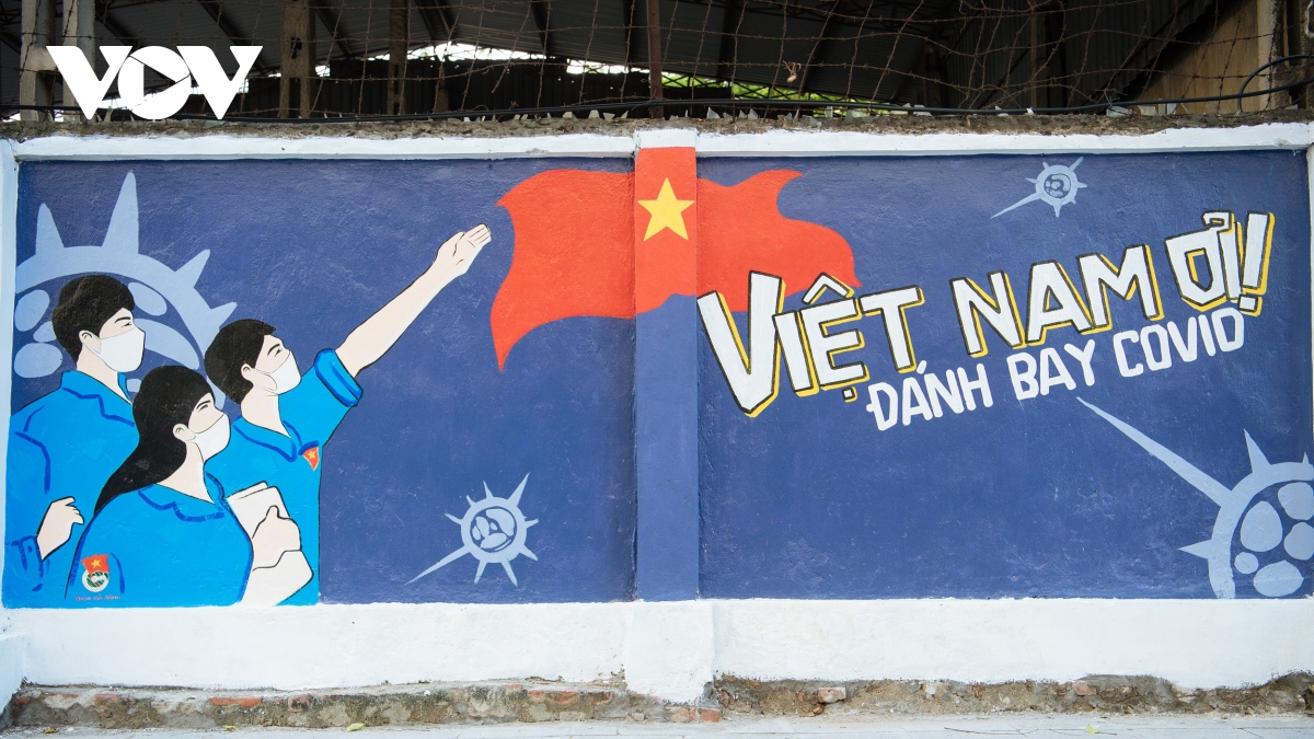 Hanoi mural street features paintings showing COVID-19 fight